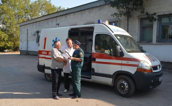 Малыша для экстренной помощи увезли в Петербург на самолёте МЧС